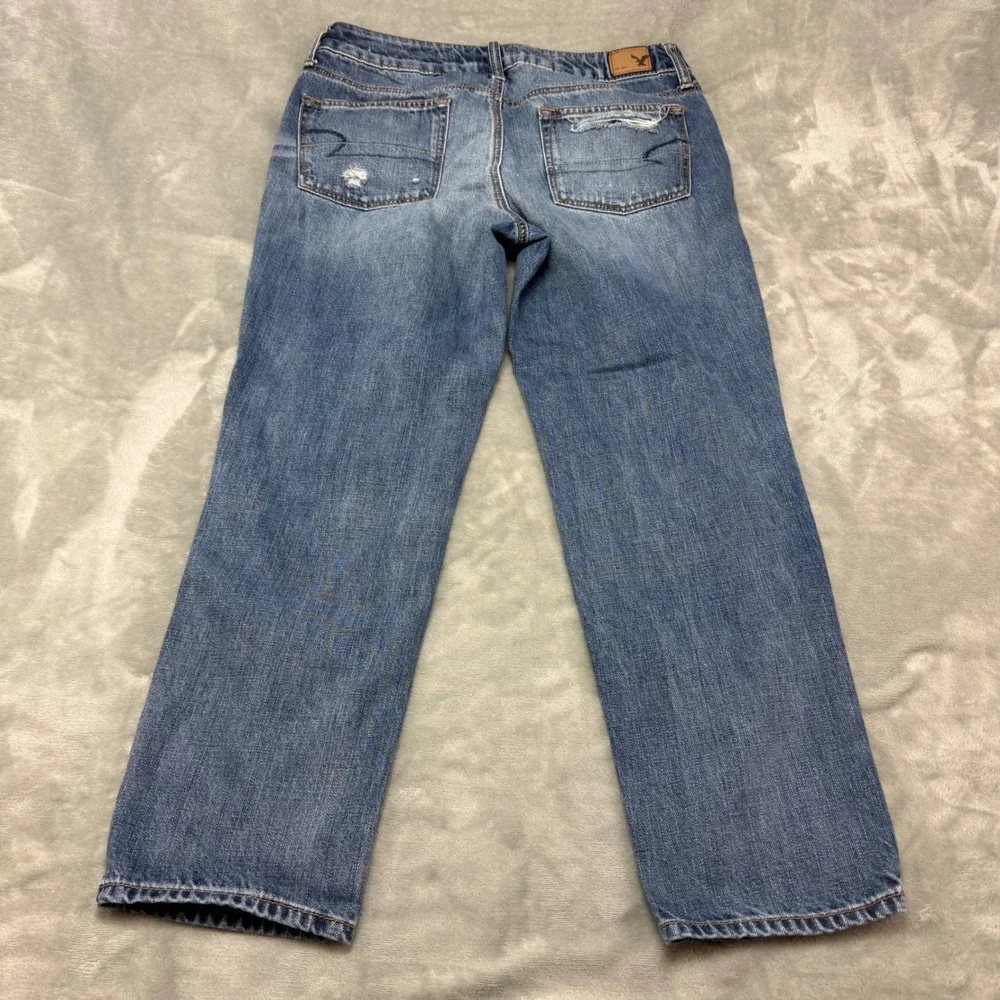 American Eagle Boyfriend‎ Crop Jeans Womens Size 6 Distressed Blue Button Fly